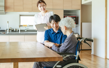 ご利用者さま宅への訪問看護業務